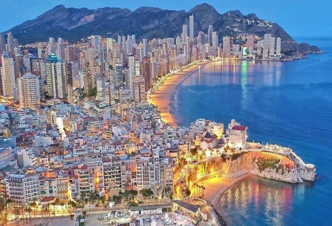 Apto Sm Montecarlo P19 Edif.Gemelos 15 Benidorm Playa Levante Kültér fotó